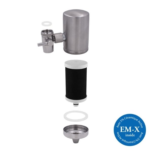 Filtre à eau pour robinet en acier inoxydable avec cartouche céramique active, présenté en vue éclatée pour le traitement et l’amélioration de la qualité de l’eau.